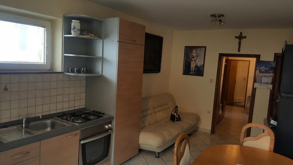 Apartment Matej Senj  Eksteriør bilde